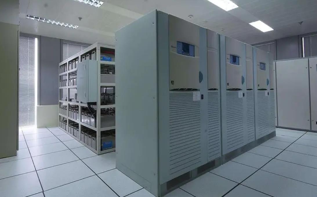 新城镇UPS 电源的分类