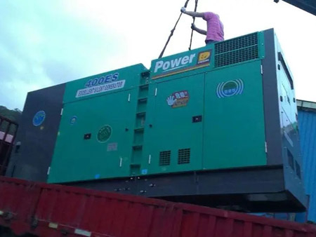 新城镇空气滤清器的更换周期一般是多久？