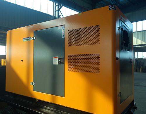 新城镇汽油发电机组电瓶电解液的密度应该保持在什么范围？